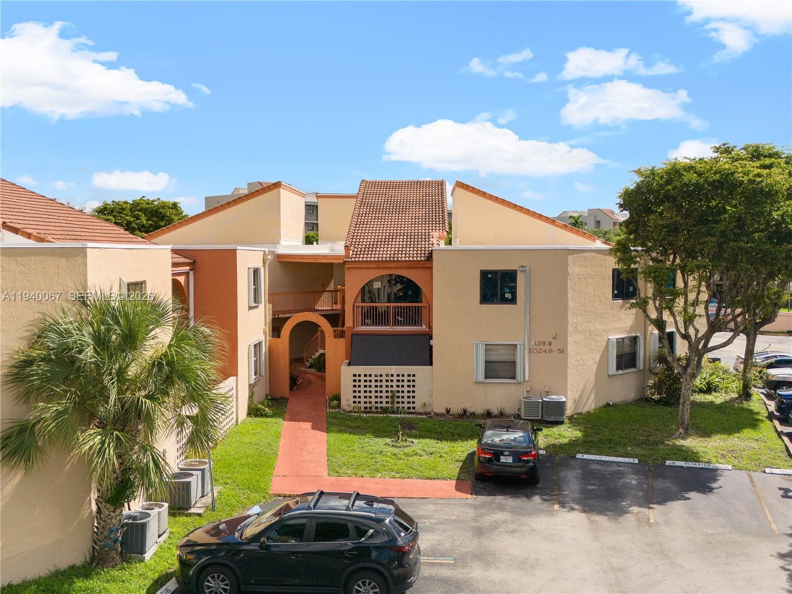 10249 NW 9th St Cir # 8, Miami FL 33172 — 29