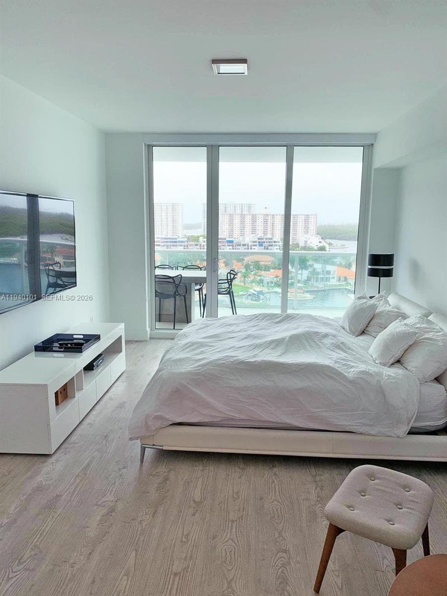 400 Sunny Isles Blvd # 1120, Sunny Isles Beach FL 33160 — 9