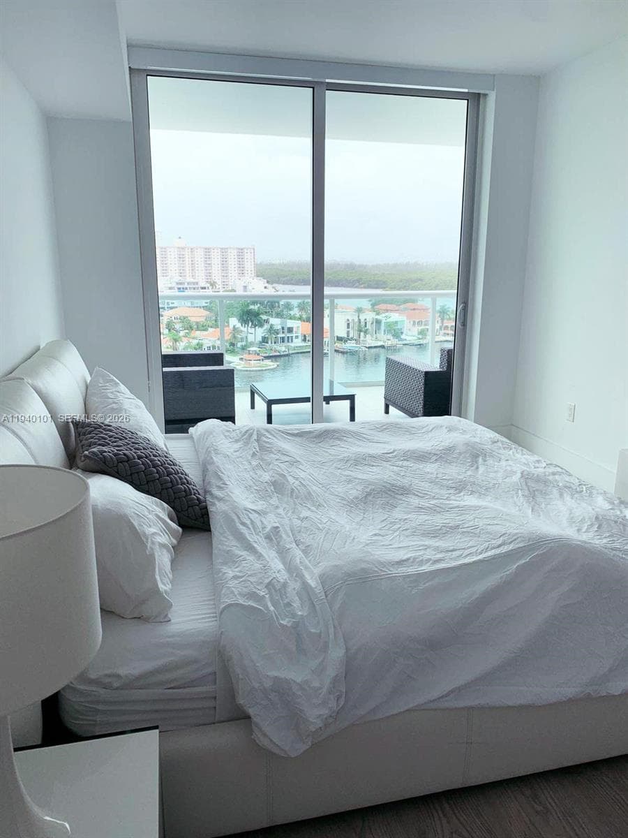 400 Sunny Isles Blvd # 1120, Sunny Isles Beach FL 33160 — 14