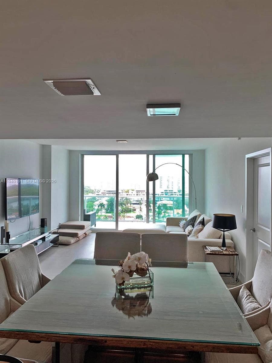 400 Sunny Isles Blvd # 1120, Sunny Isles Beach FL 33160 — 8