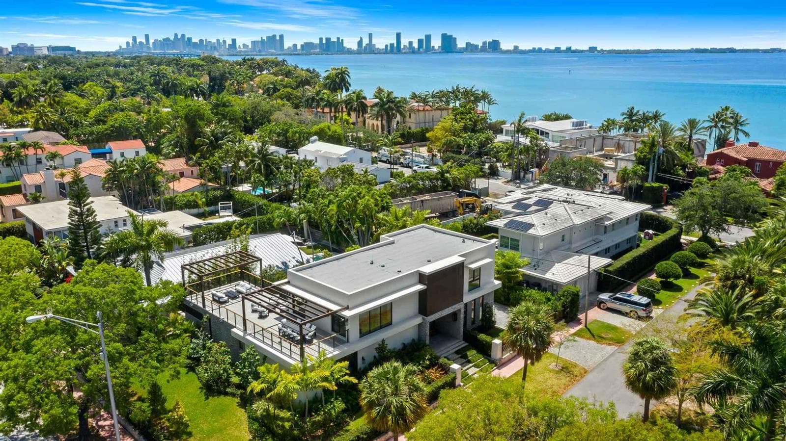 5288 Alton Road, Miami Beach FL 33140 — 7