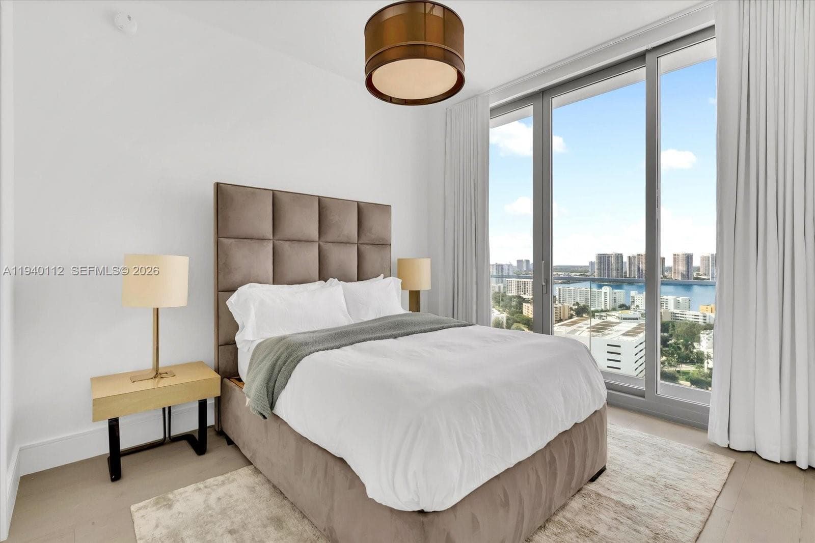17975 Collins Ave # 1902, Sunny Isles Beach FL 33160 — 31