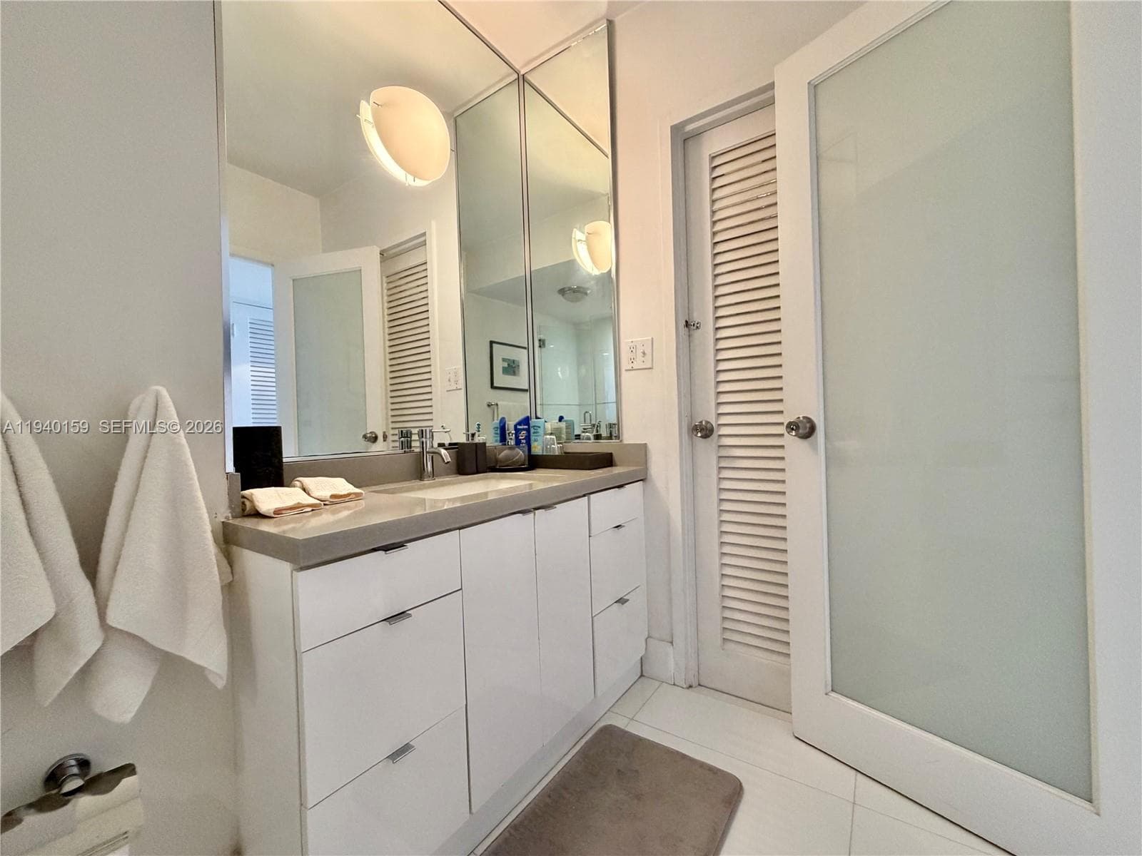 100 Lincoln Rd # 1230, Miami Beach FL 33139 — 16