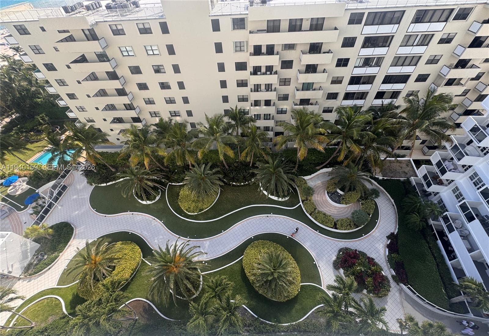 100 Lincoln Rd # 1230, Miami Beach FL 33139 — 18