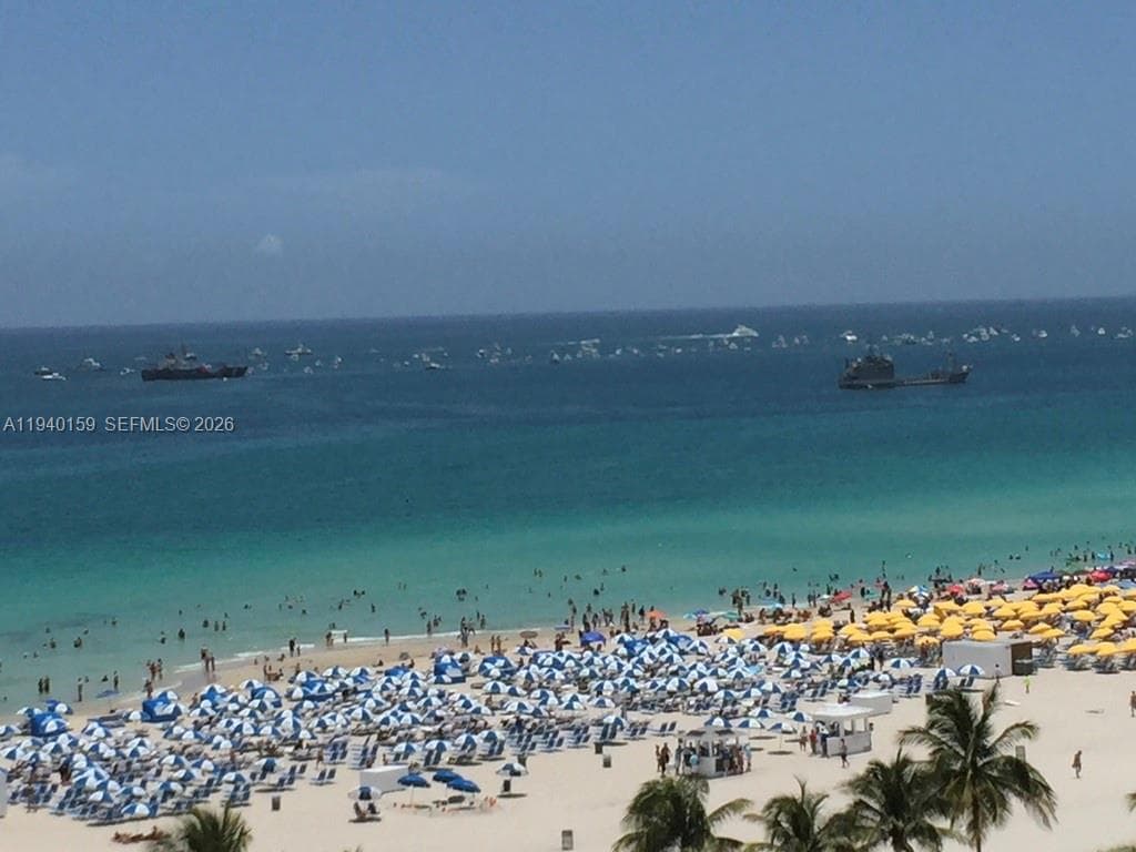 100 Lincoln Rd # 1230, Miami Beach FL 33139 — 31