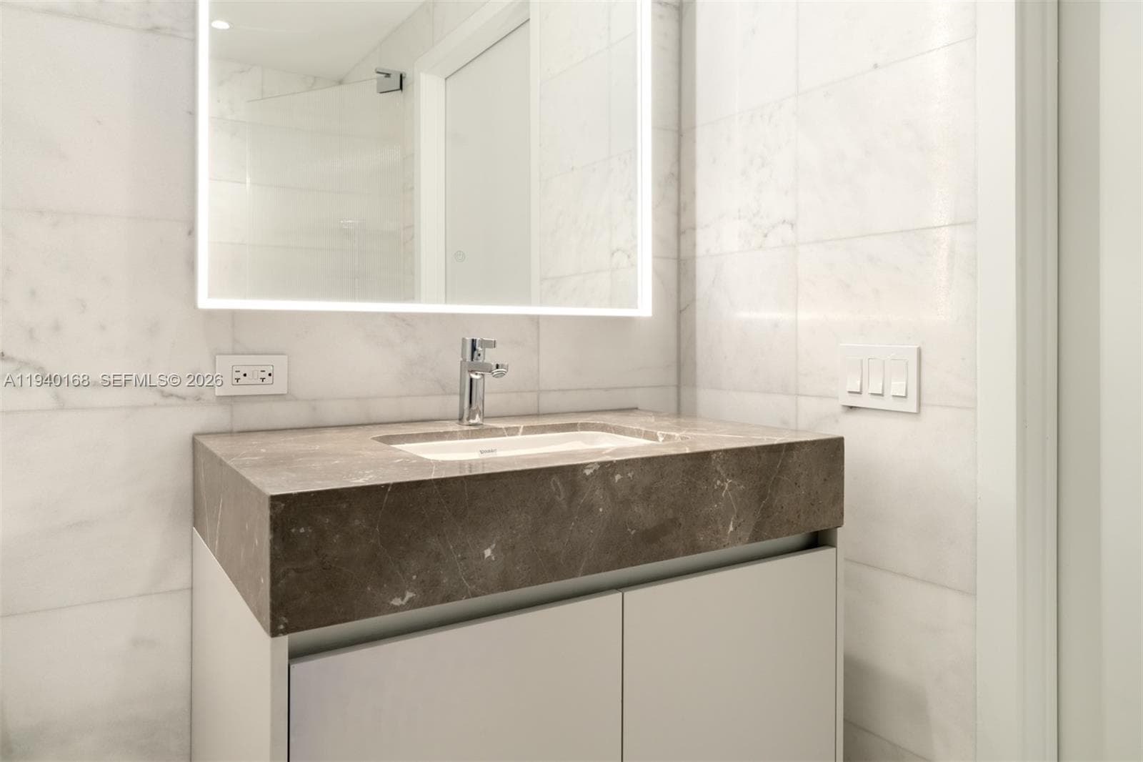 500 Alton Rd # 2207, Miami Beach FL 33139 — 6