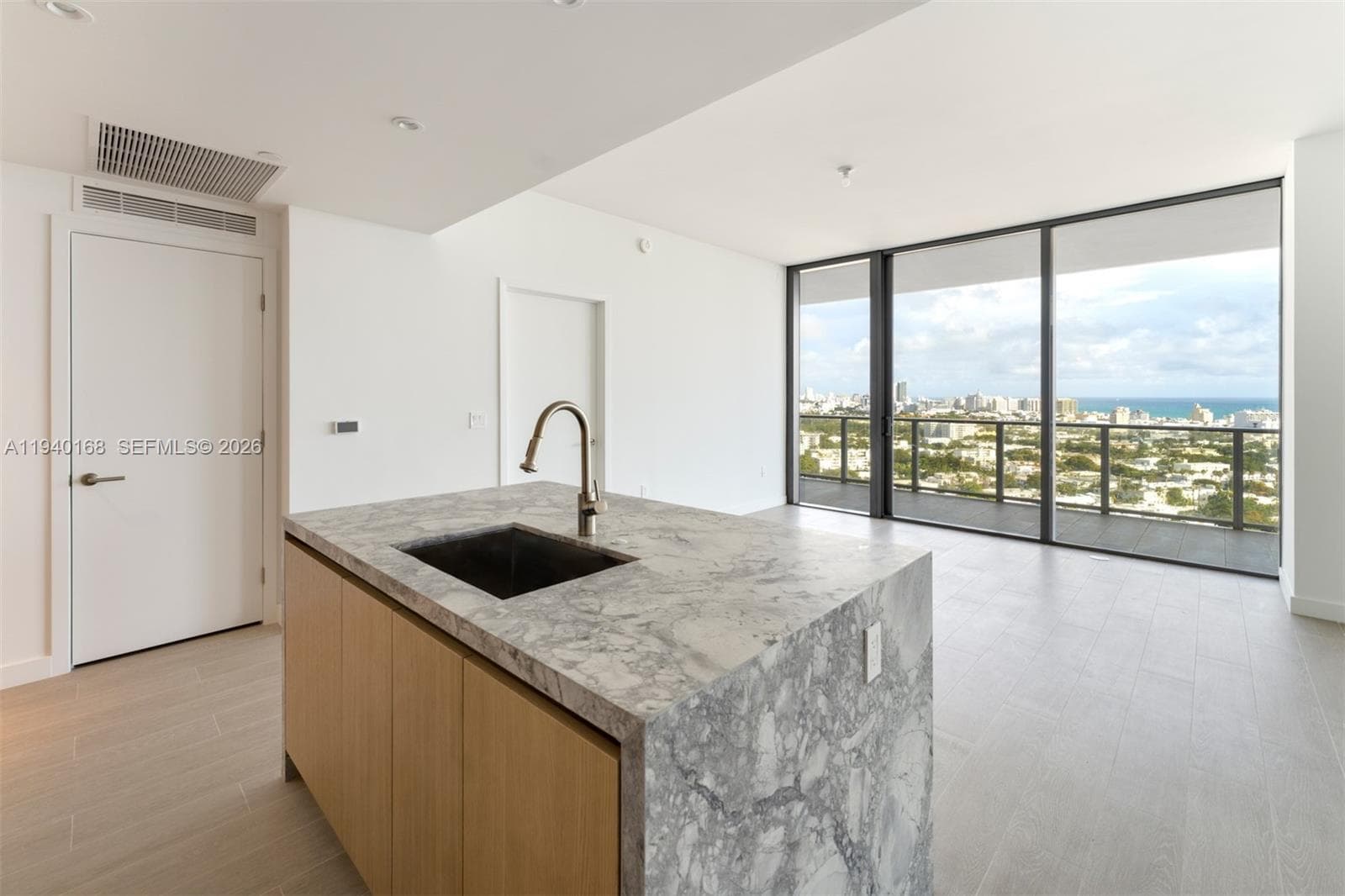 500 Alton Rd # 2207, Miami Beach FL 33139 — 13