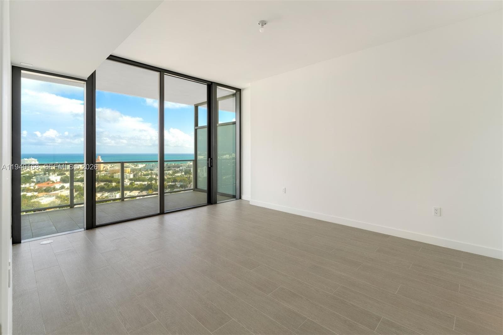500 Alton Rd # 2207, Miami Beach FL 33139 — 5
