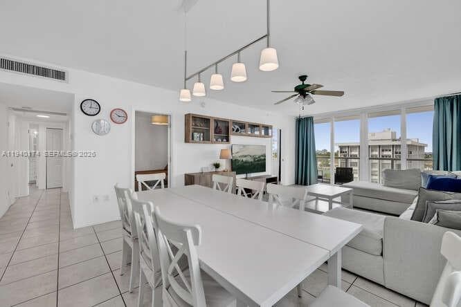 5601 Collins Ave # 825, Miami Beach FL 33140 — 28