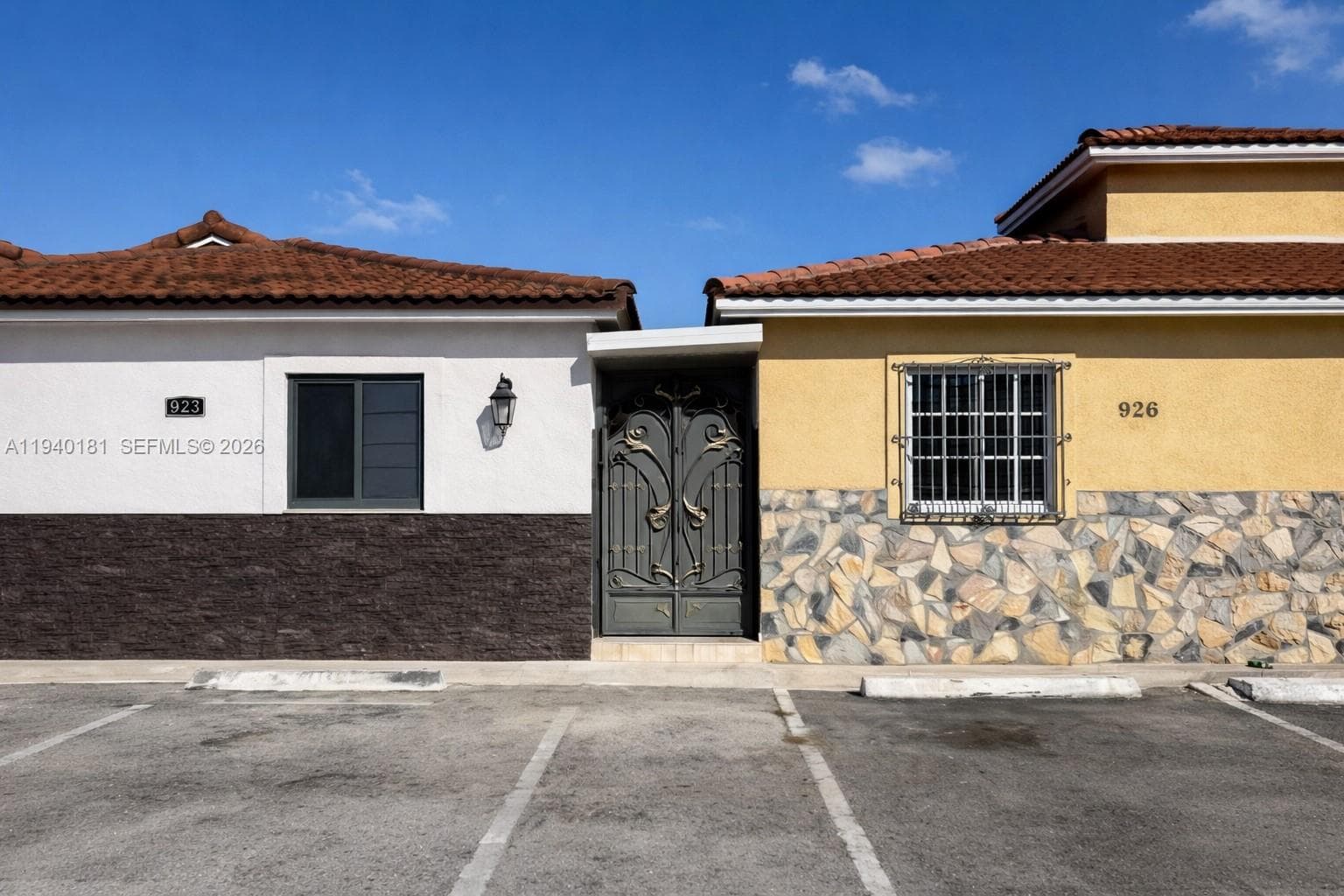 Los Palacios I Condo, Hialeah Gardens, FL — 2