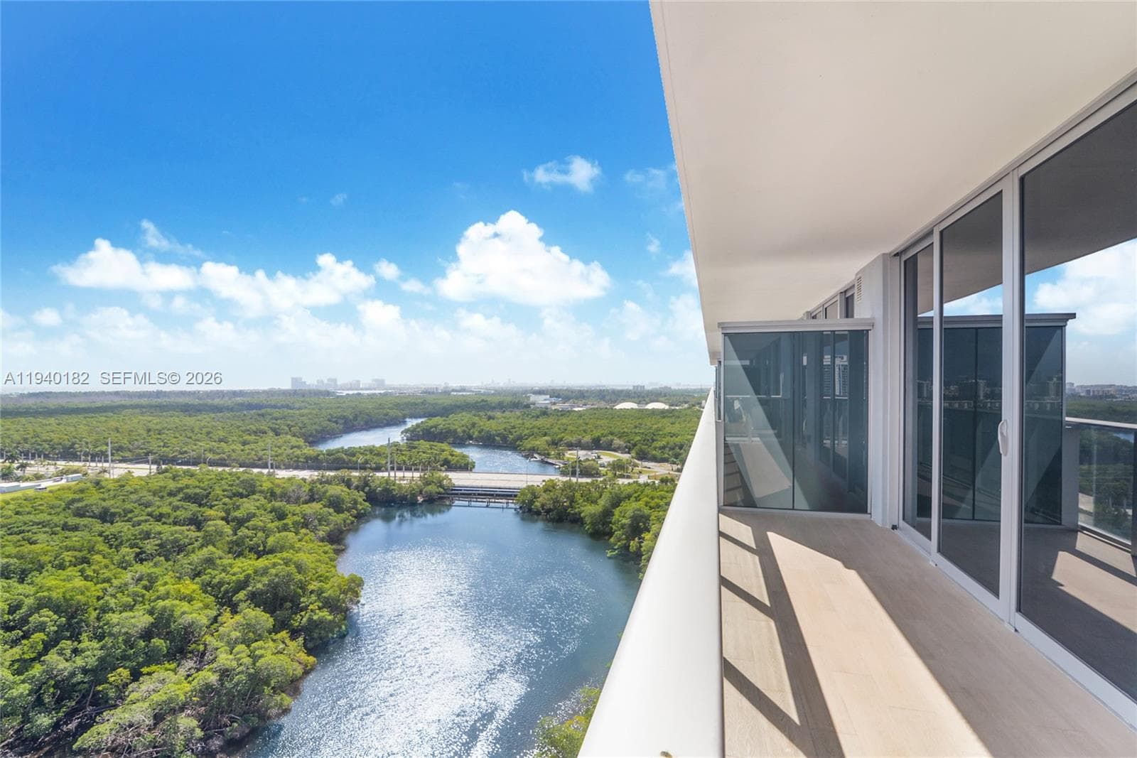 16385 Biscayne Blvd # 2017, North Miami Beach FL 33160 — 4