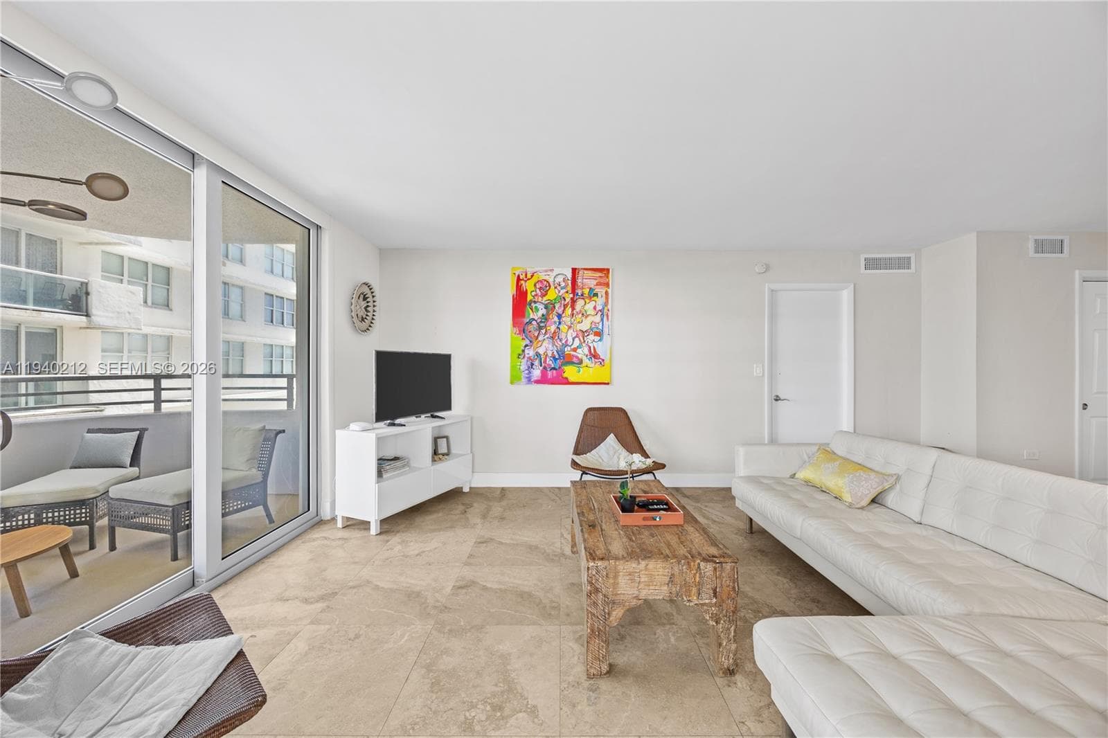 5555 Collins Ave # 4B, Miami Beach FL 33140 — 4