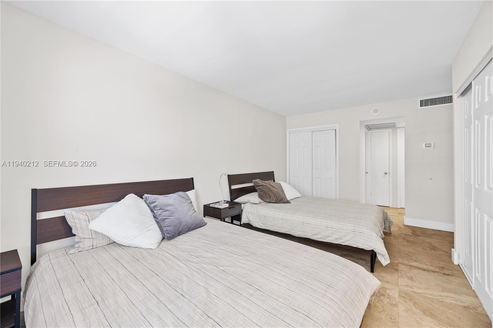 5555 Collins Ave # 4B, Miami Beach FL 33140 — 8
