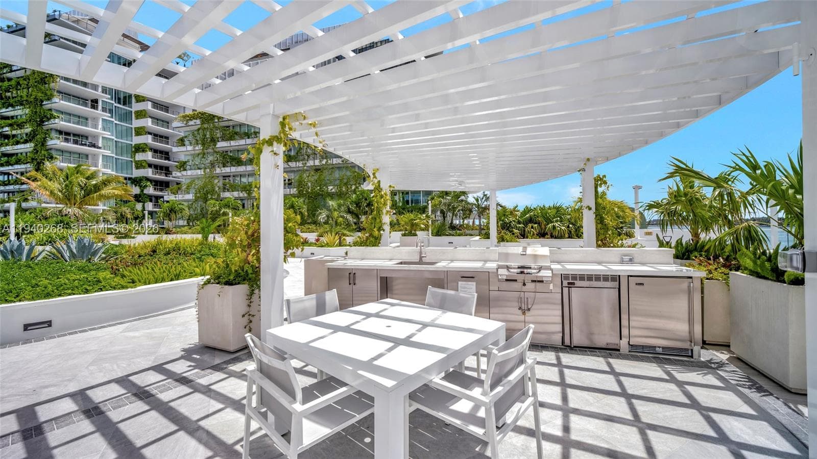 1330 West Ave # 3014, Miami Beach FL 33139 — 66