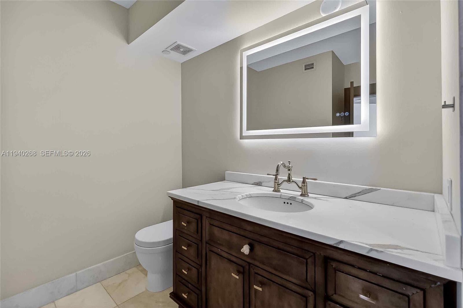 1330 West Ave # 3014, Miami Beach FL 33139 — 32
