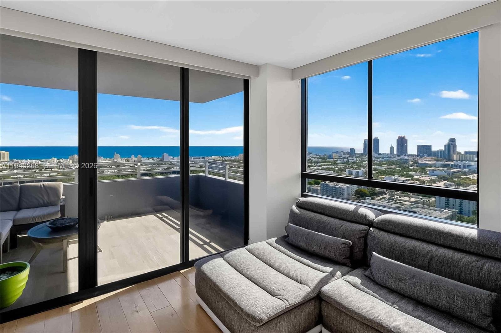 1330 West Ave # 3014, Miami Beach FL 33139 — 1