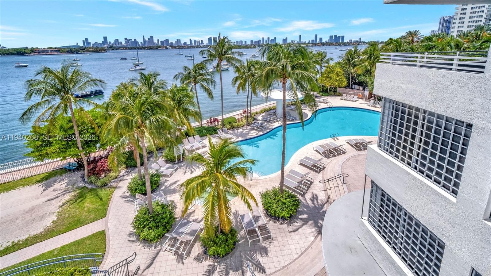 1330 West Ave # 3014, Miami Beach FL 33139 — 59