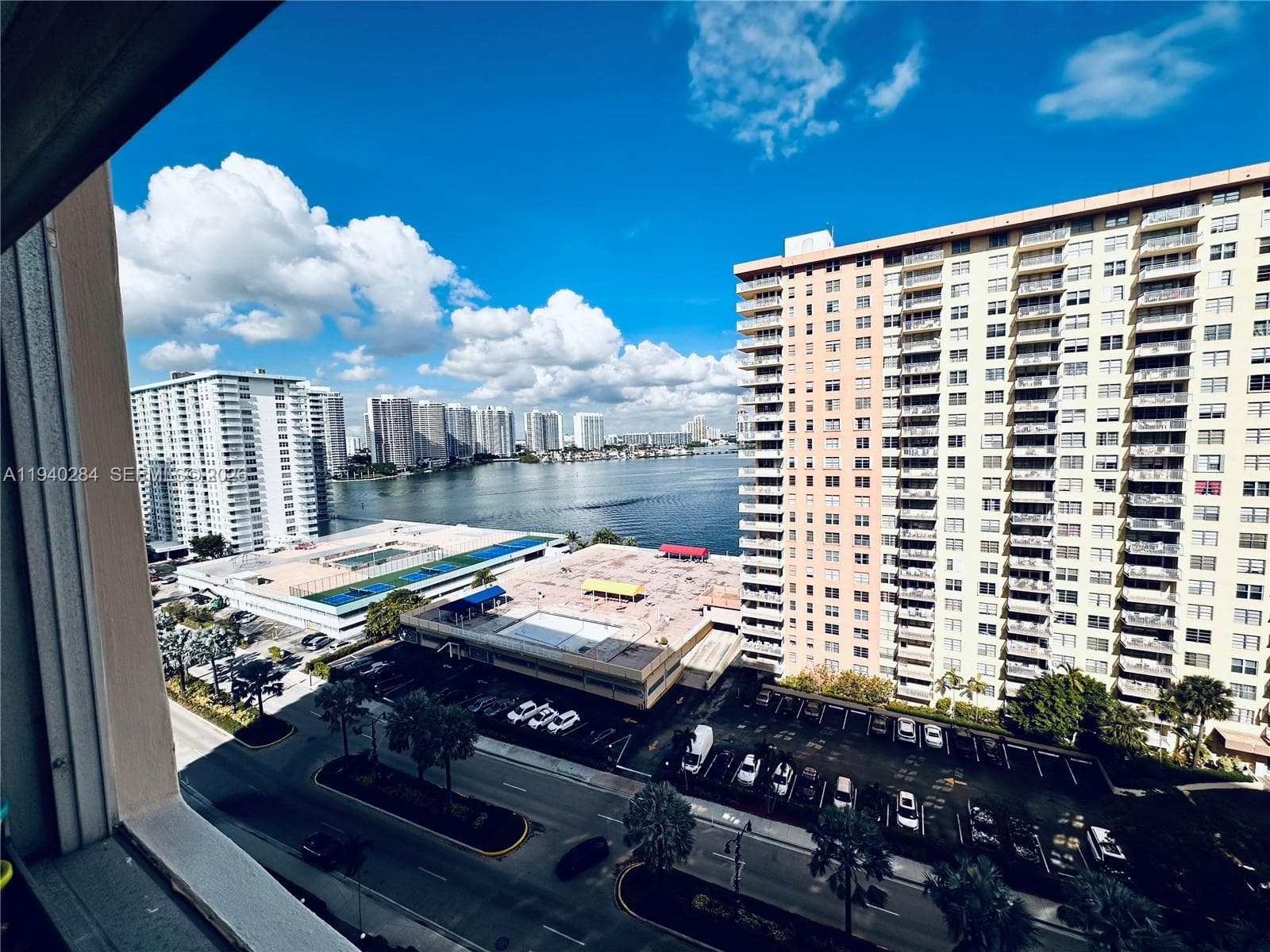 250 174th St # 1510, Sunny Isles Beach FL 33160 — 11