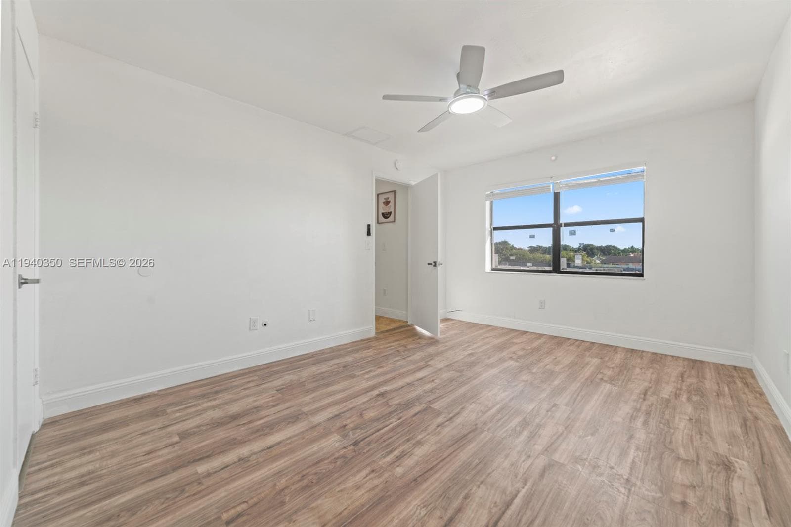 880 NE 207th Ter # 10, Miami FL 33179 — 12
