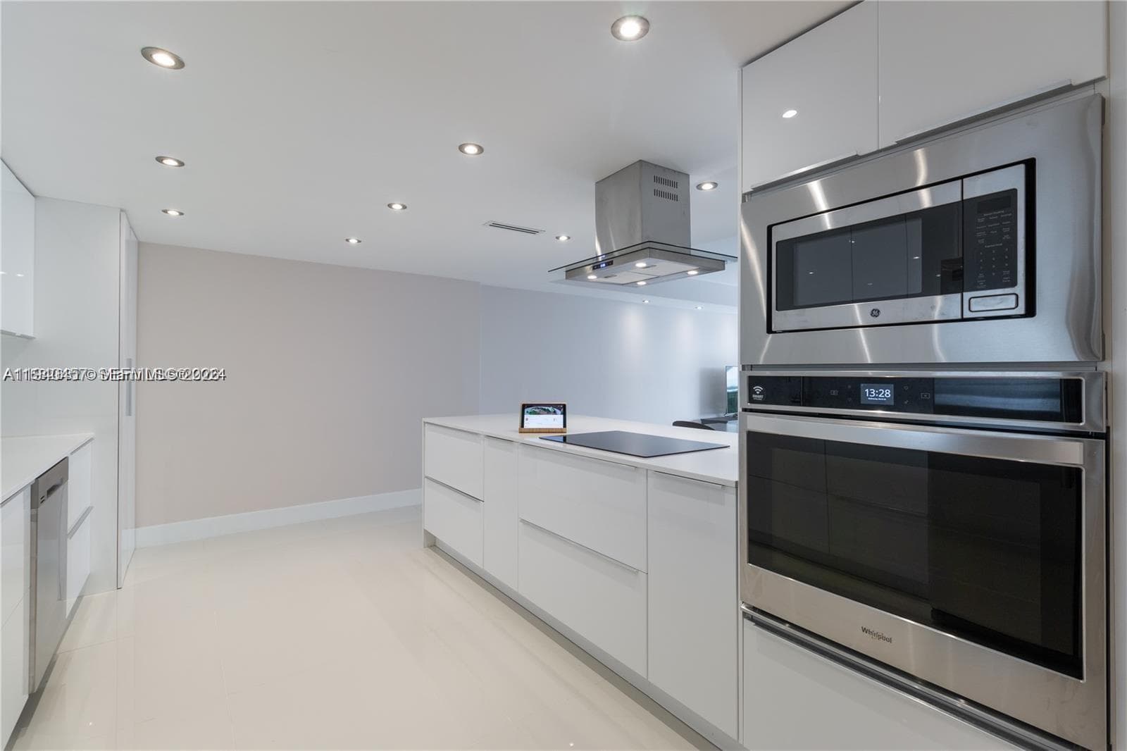Cricket Club Condo, Miami, FL — 6