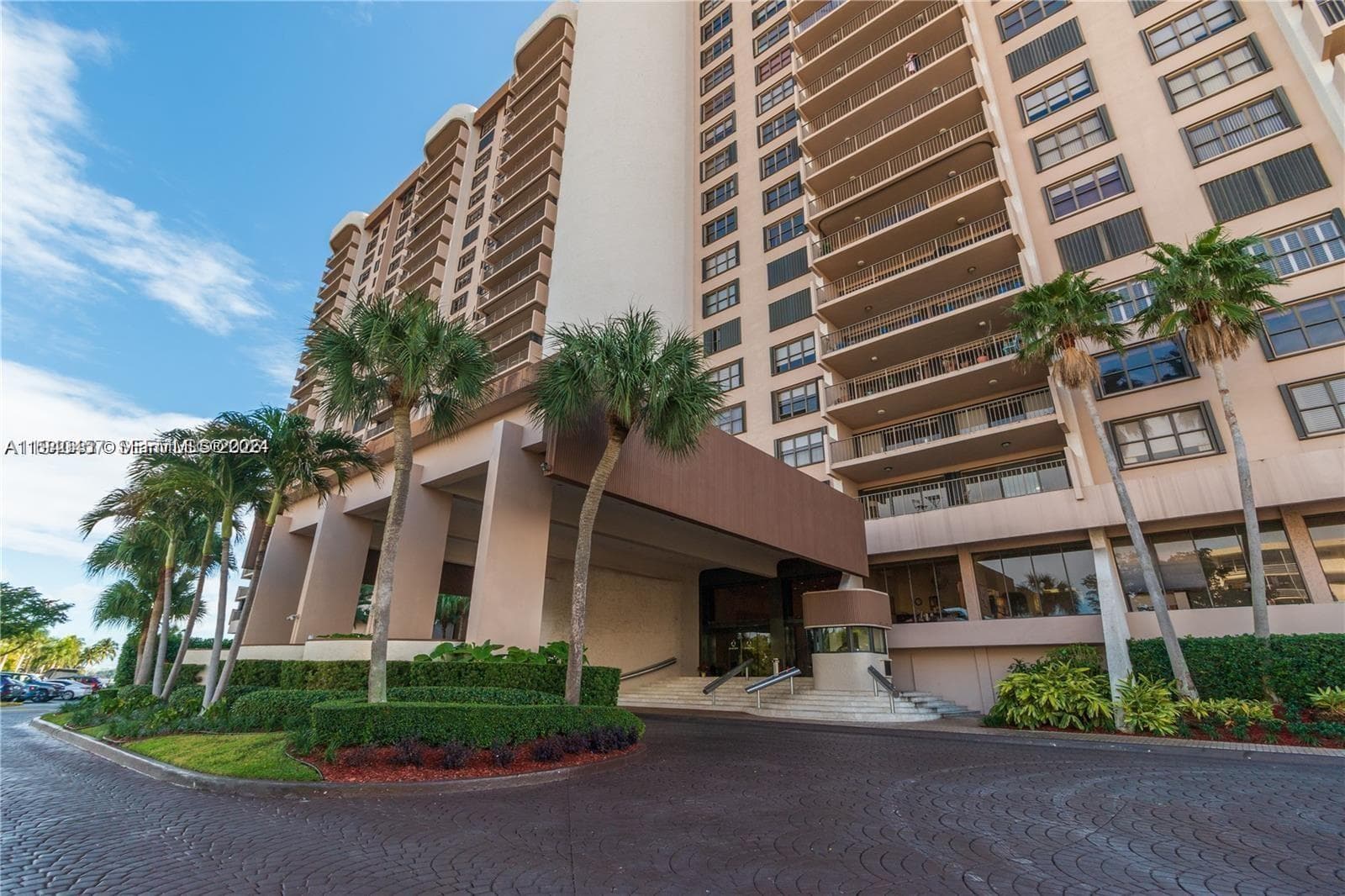Cricket Club Condo, Miami, FL — 17