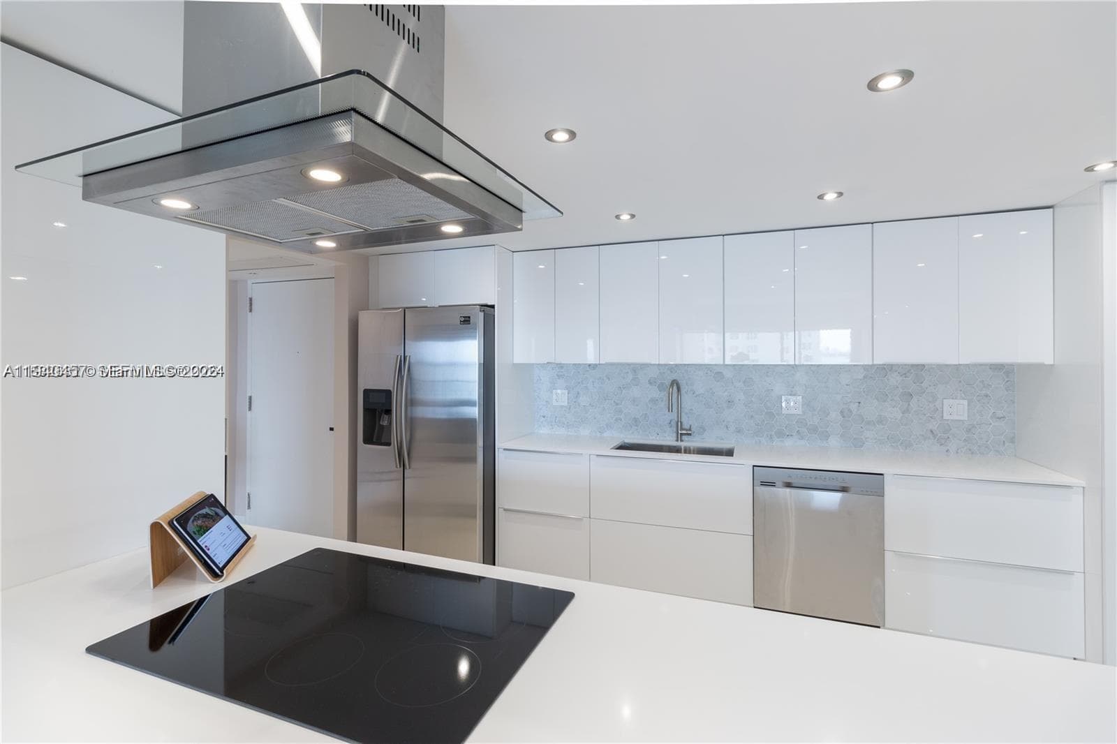 Cricket Club Condo, Miami, FL — 7