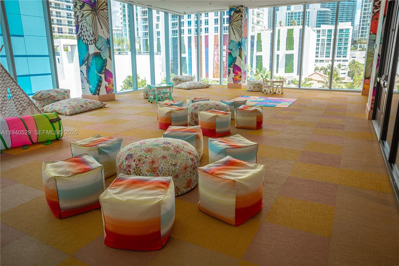 700 NE 26th Terrace # 4403, Miami FL 33137 — 54