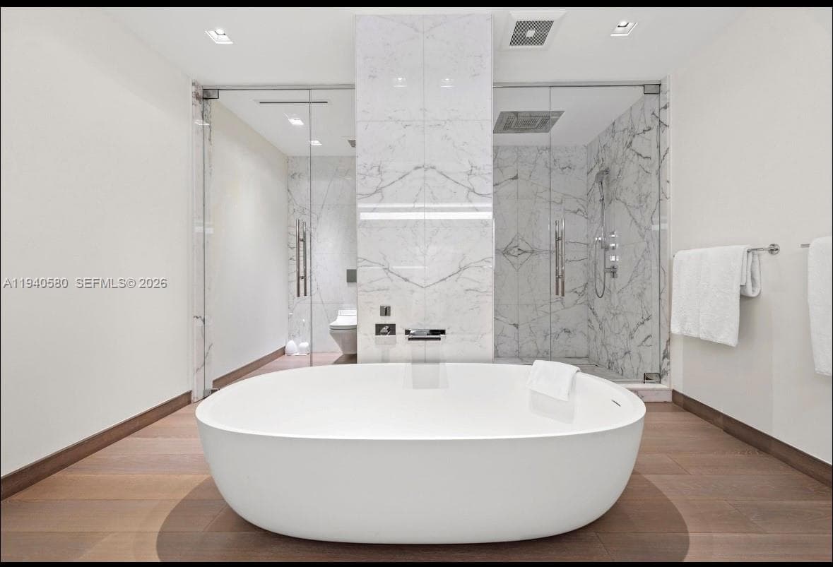 7055 Fisher Island Dr # 7055, Miami Beach FL 33109 — 17