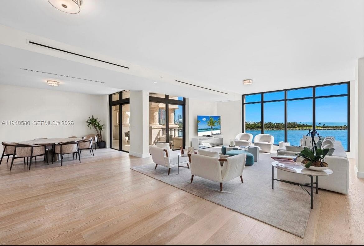 7055 Fisher Island Dr # 7055, Miami Beach FL 33109 — 3