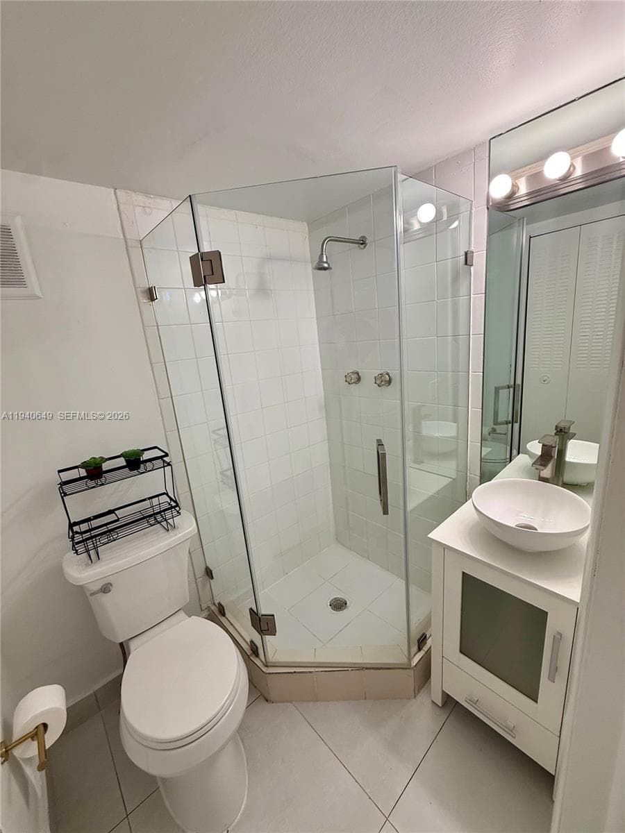 20 SW 108th Ave # F, Sweetwater FL 33174 — 7