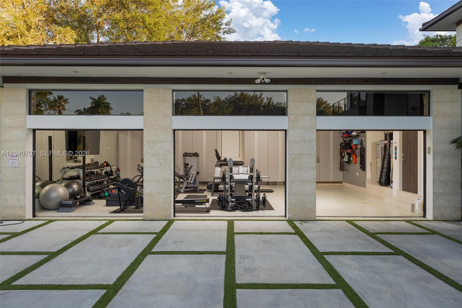 6850 SW 73rd Ct, Miami FL 33143 — 5