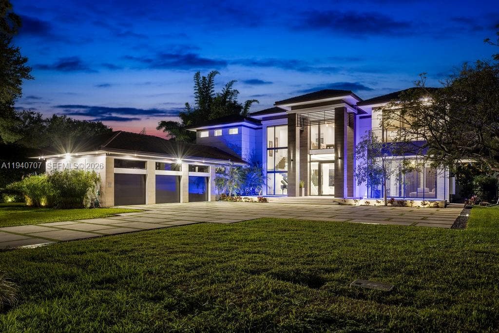6850 SW 73rd Ct, Miami FL 33143 — 44
