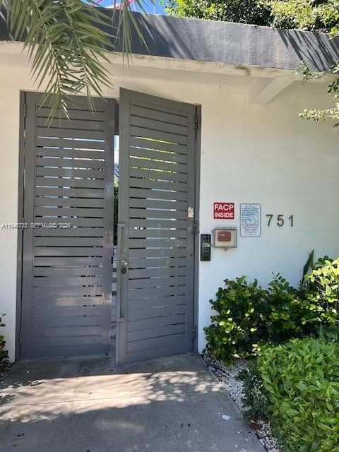 751 NW 1st St # 305, Miami FL 33128 — 2
