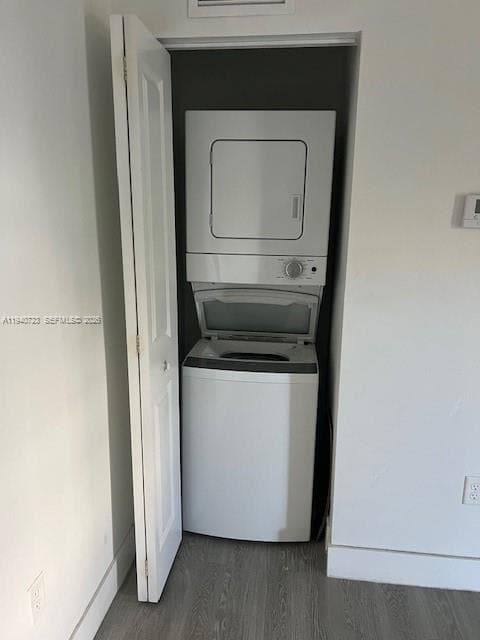 751 NW 1st St # 305, Miami FL 33128 — 10