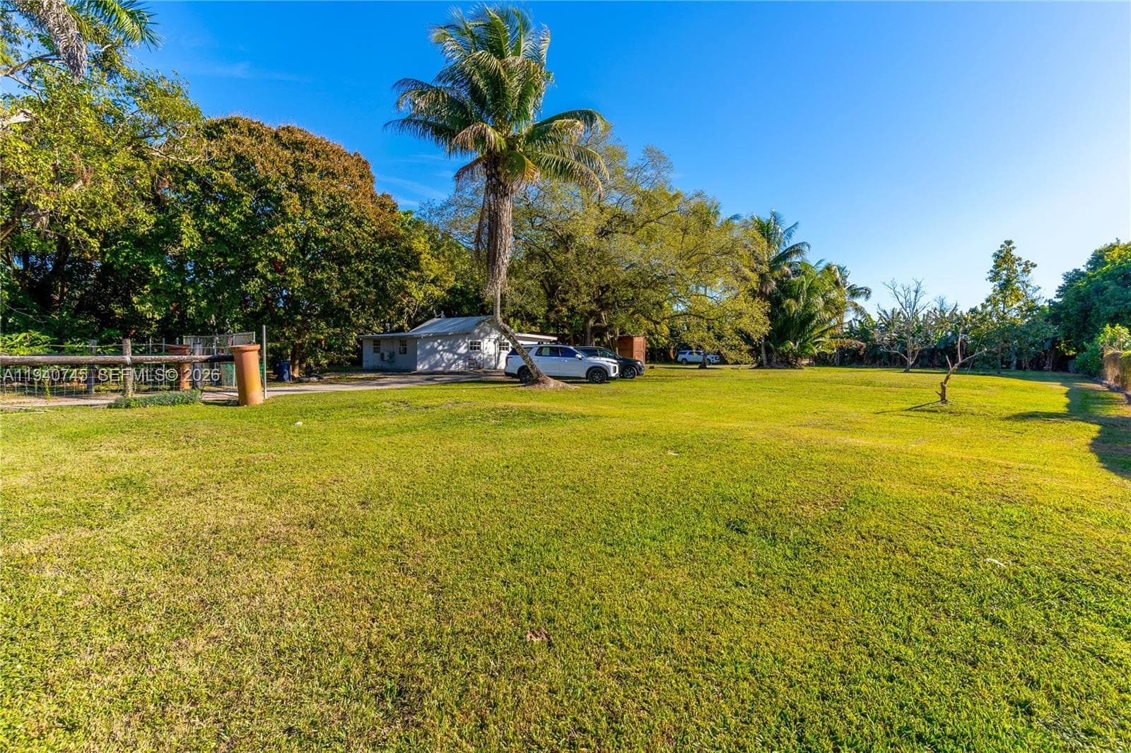 19750 SW 136th St, Miami FL 33196 — 17