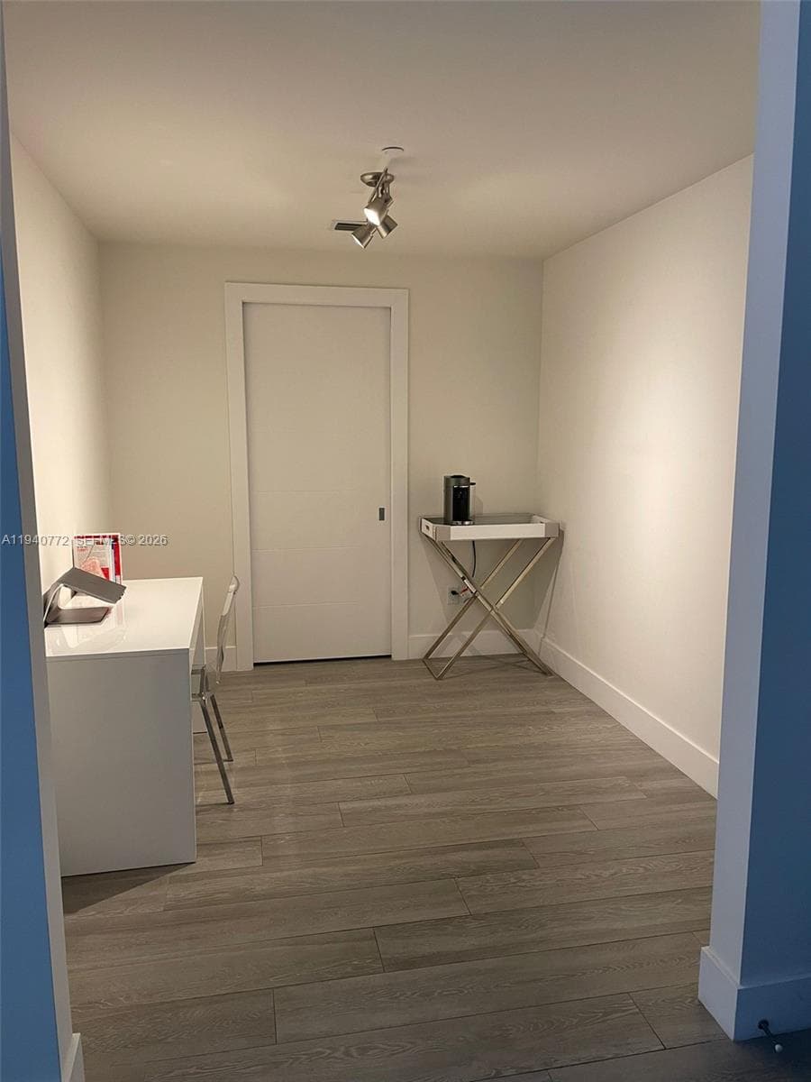 2960 NE 207th St # 714, Aventura FL 33180 — 15