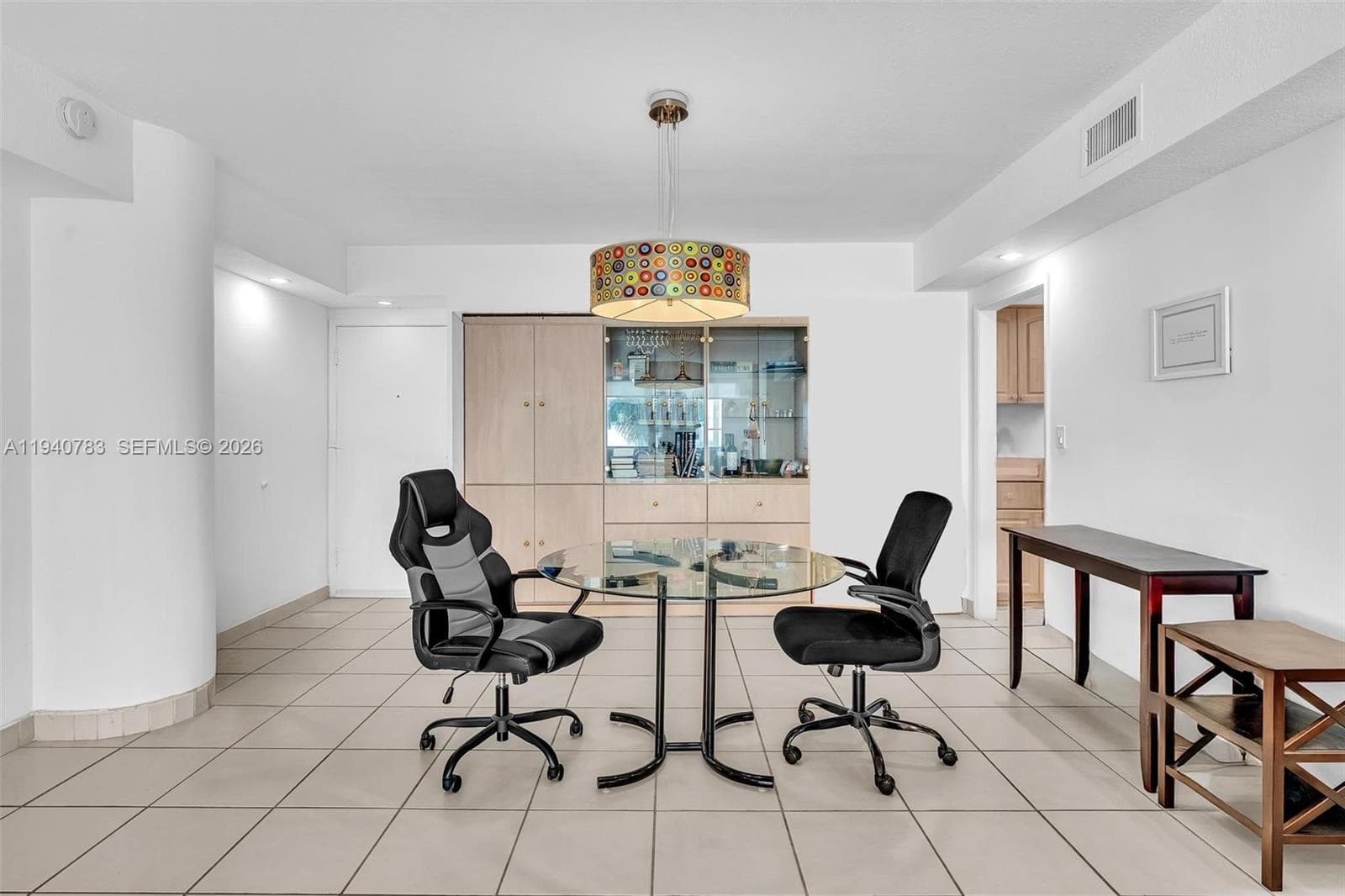 5005 Collins Ave # 824, Miami Beach FL 33140 — 17