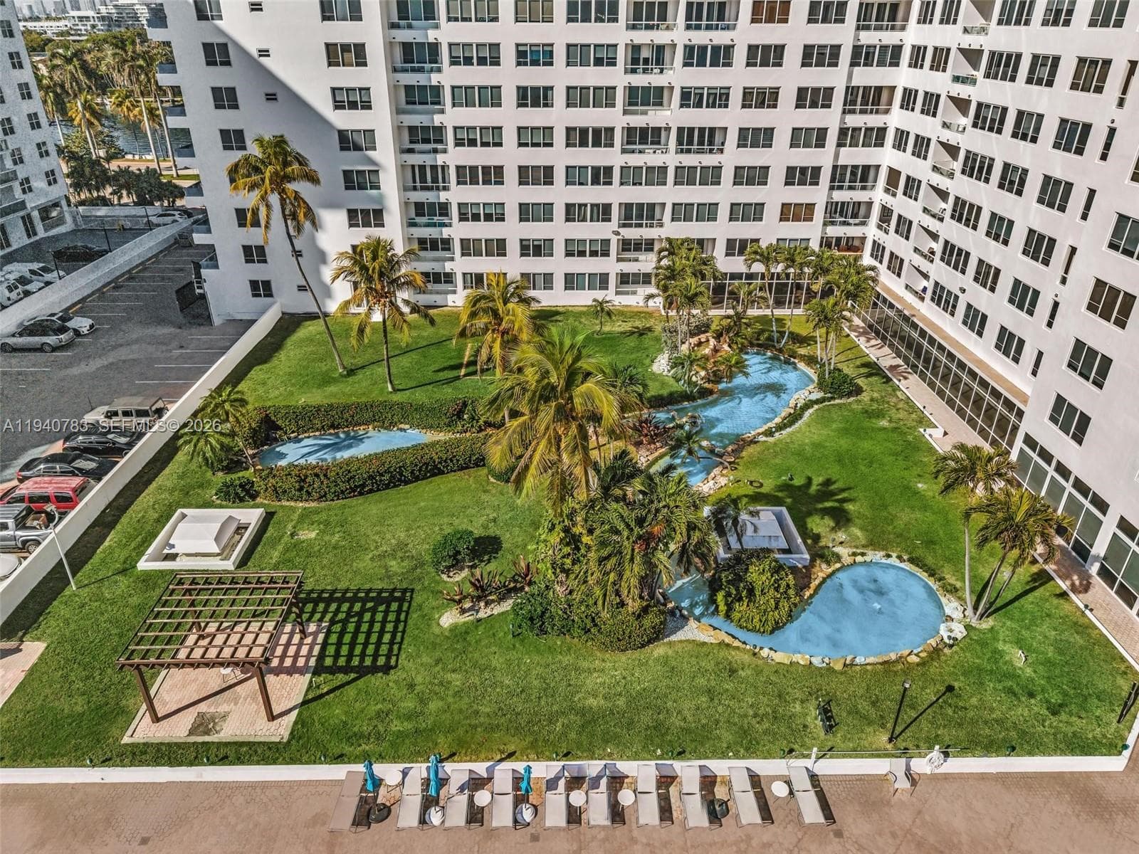 5005 Collins Ave # 824, Miami Beach FL 33140 — 47