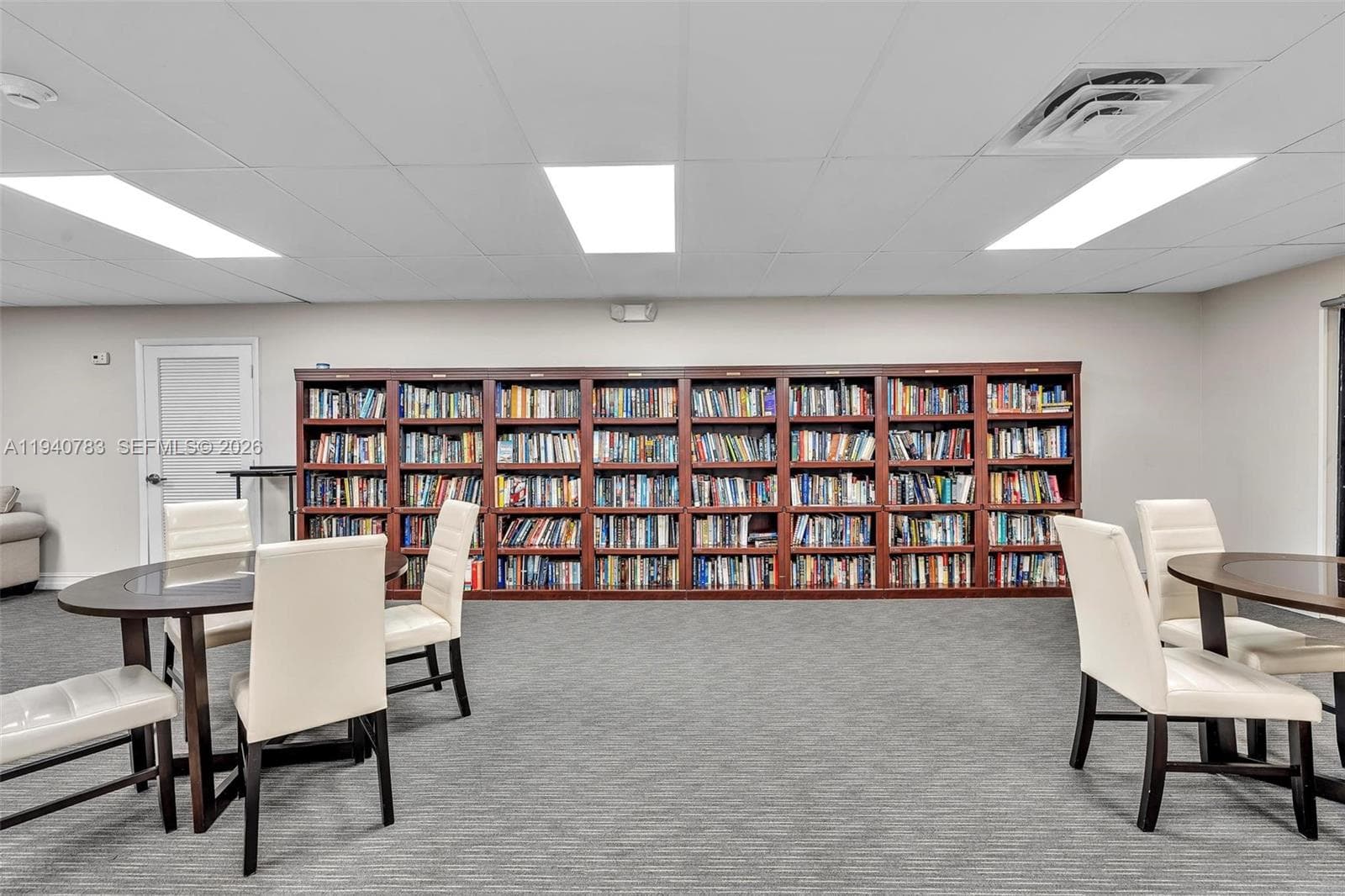 5005 Collins Ave # 824, Miami Beach FL 33140 — 36