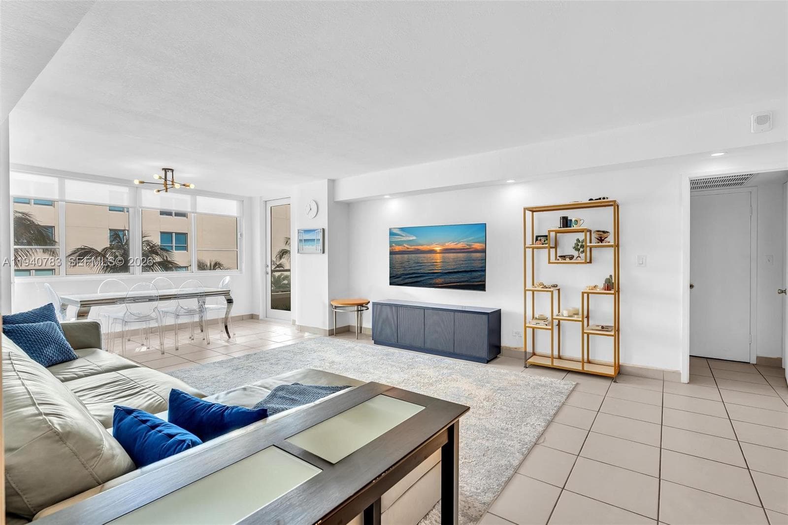 5005 Collins Ave # 824, Miami Beach FL 33140 — 20