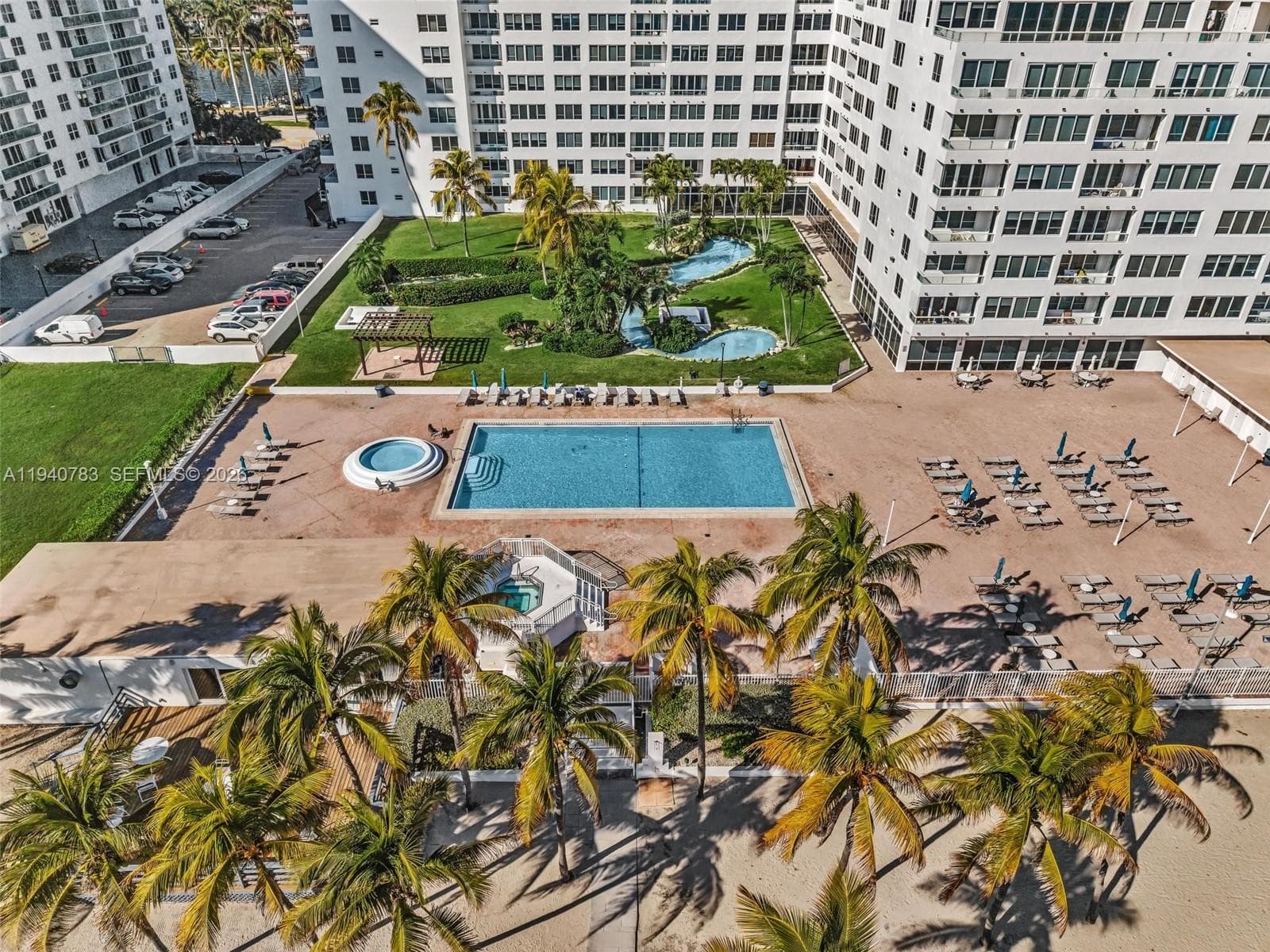 5005 Collins Ave # 824, Miami Beach FL 33140 — 45