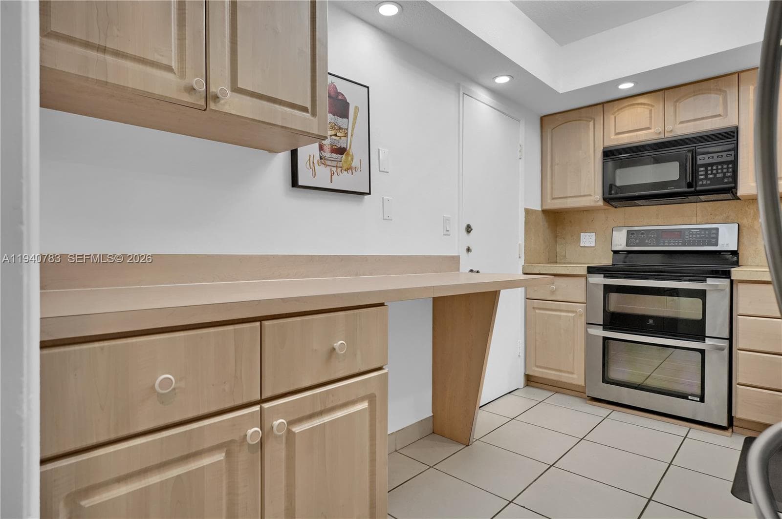 5005 Collins Ave # 824, Miami Beach FL 33140 — 29