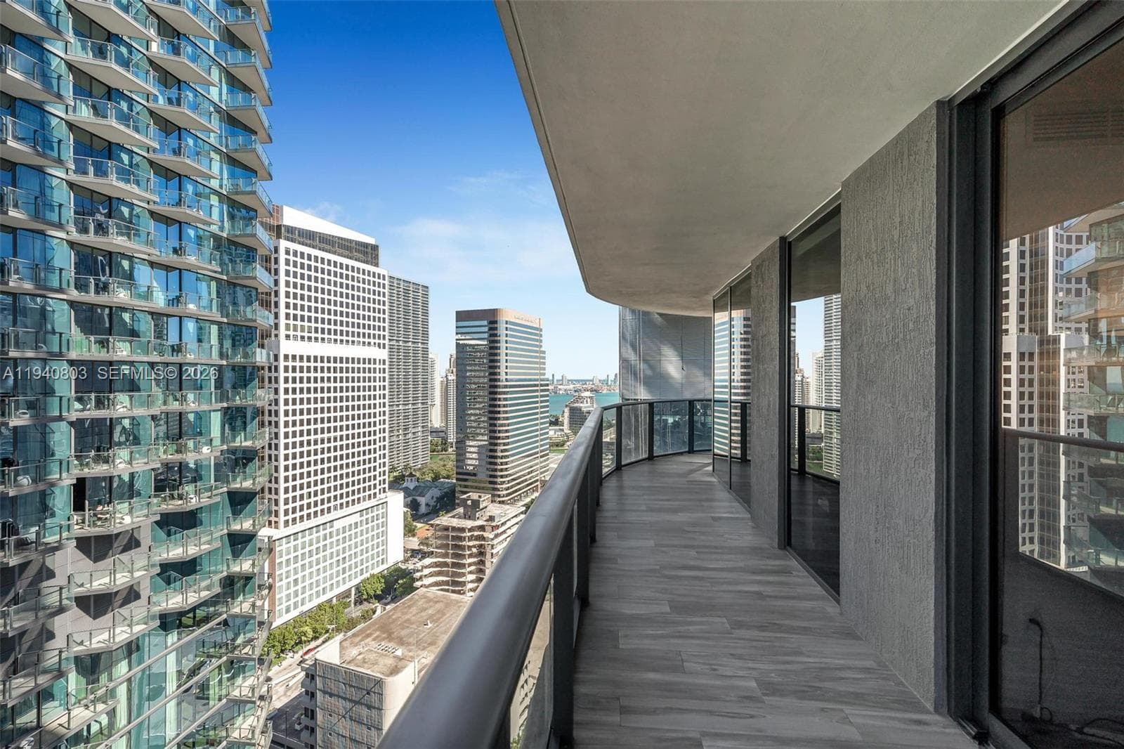 801 S Miami Ave # 2905, Miami FL 33130 — 30