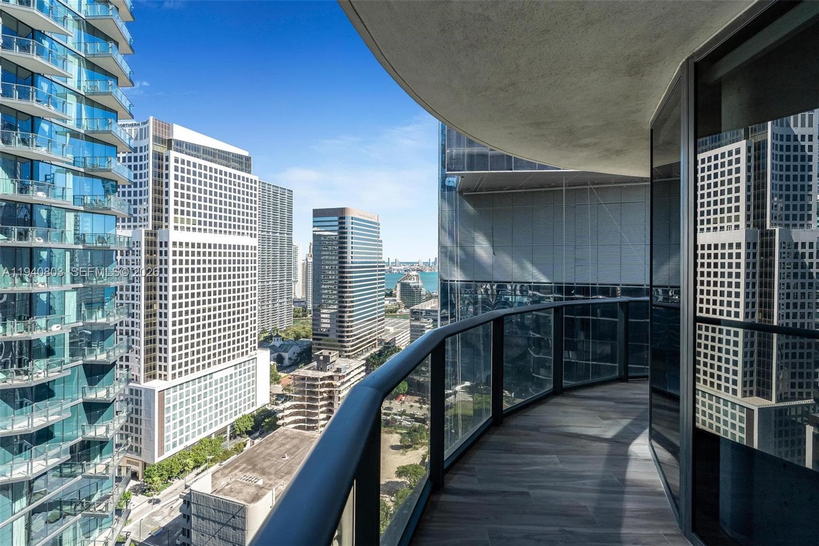 801 S Miami Ave # 2905, Miami FL 33130 — 34