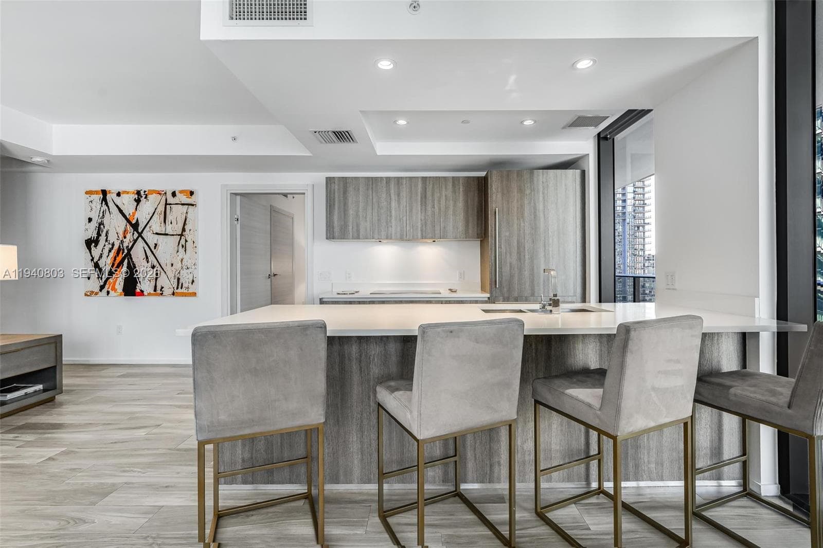 801 S Miami Ave # 2905, Miami FL 33130 — 11