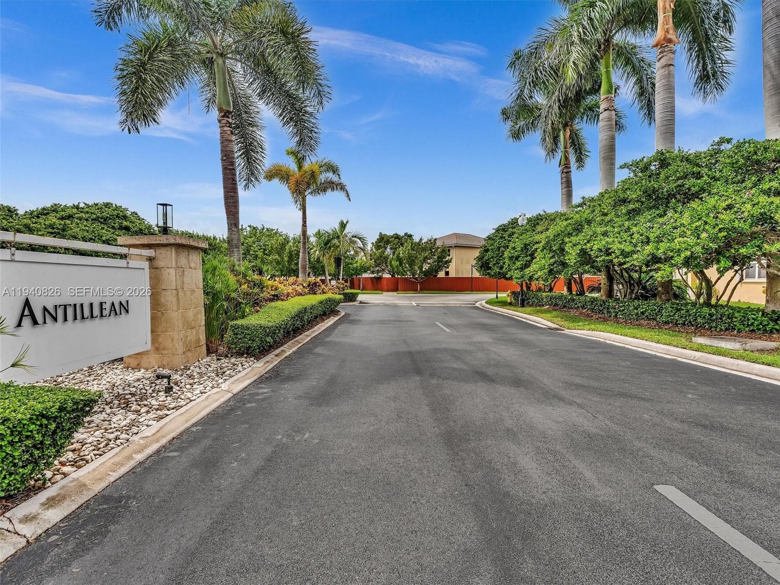 625 SE 30th Ter, Homestead FL 33033 — 43
