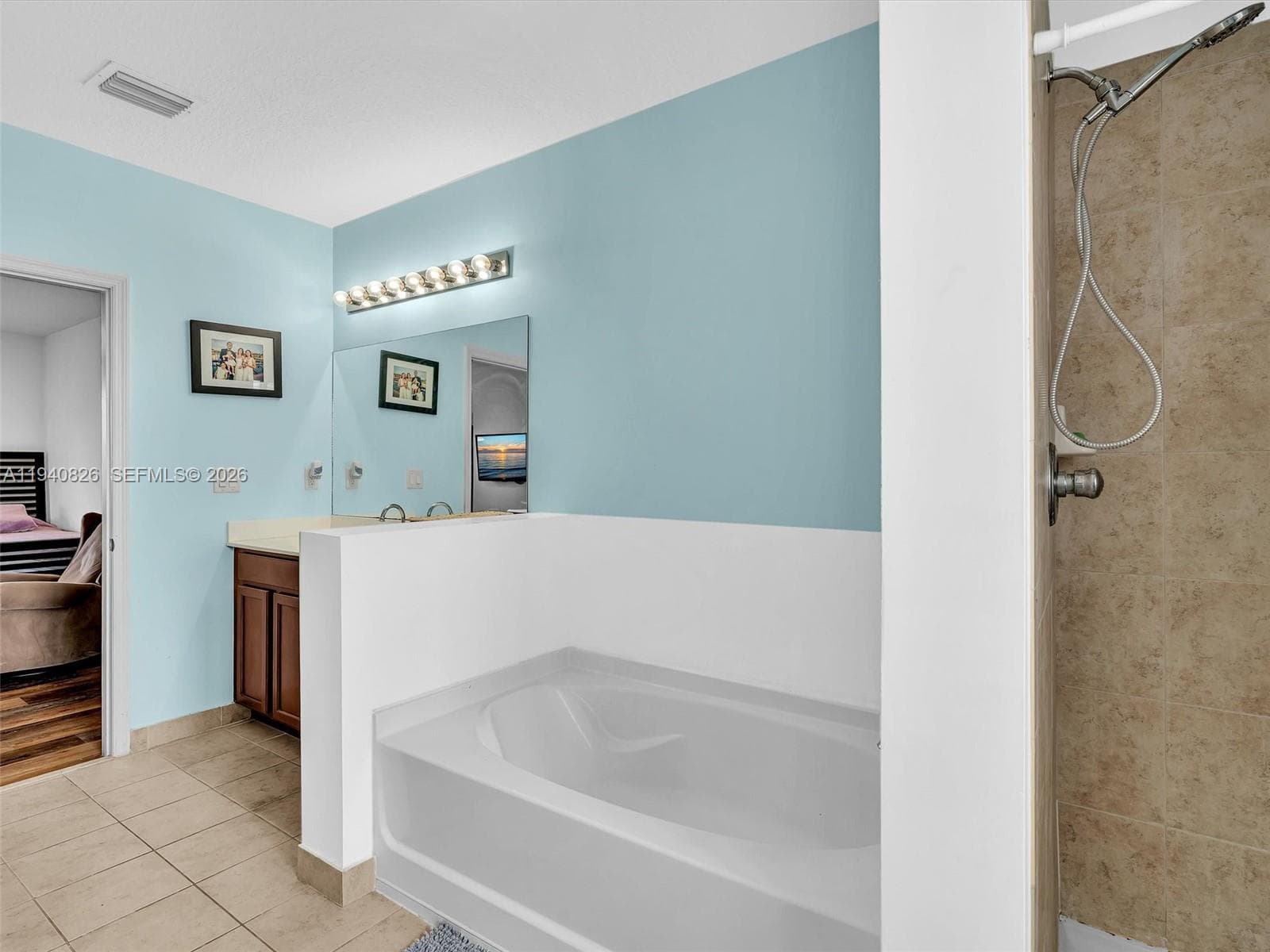 625 SE 30th Ter, Homestead FL 33033 — 38