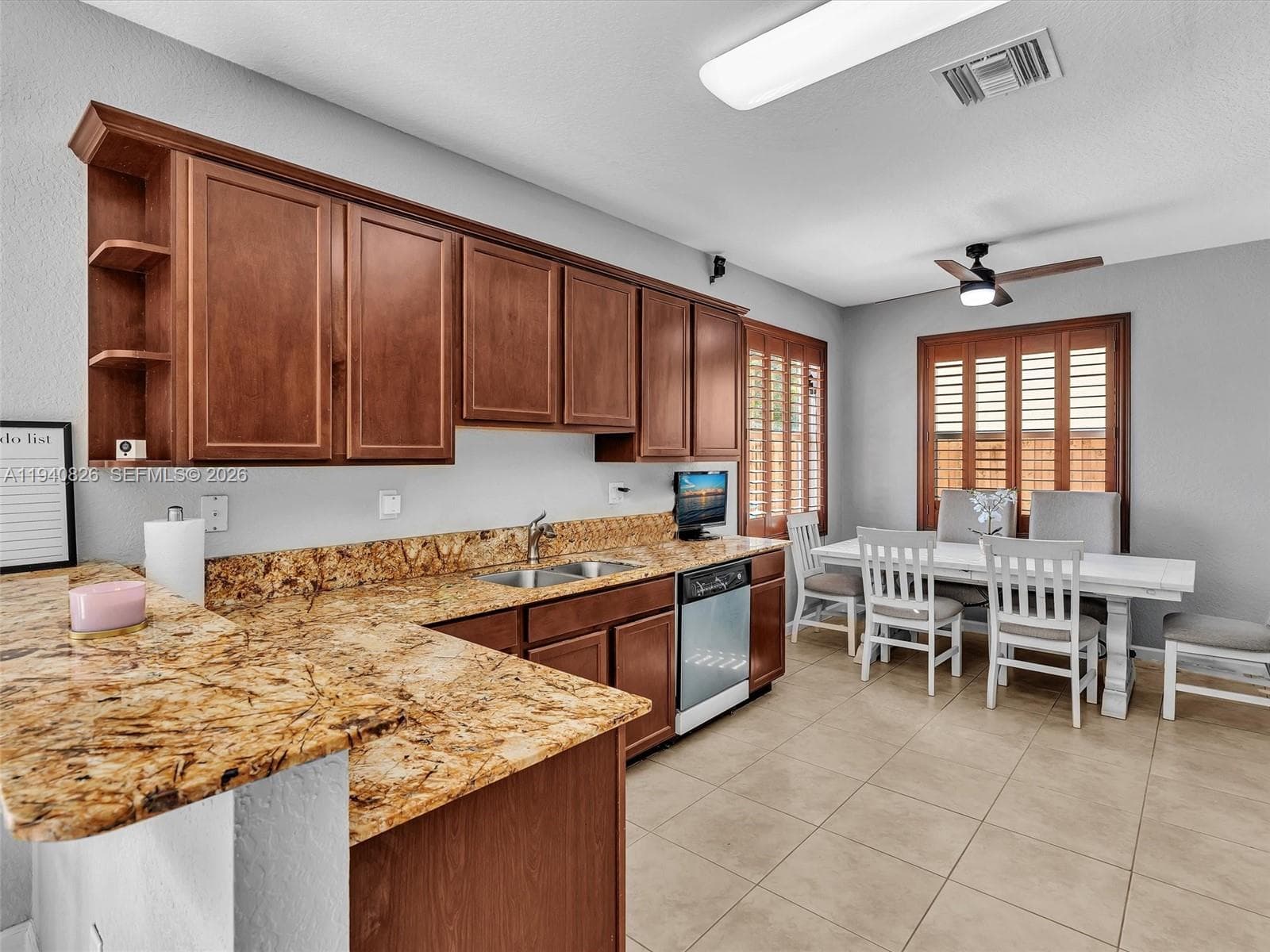 625 SE 30th Ter, Homestead FL 33033 — 18