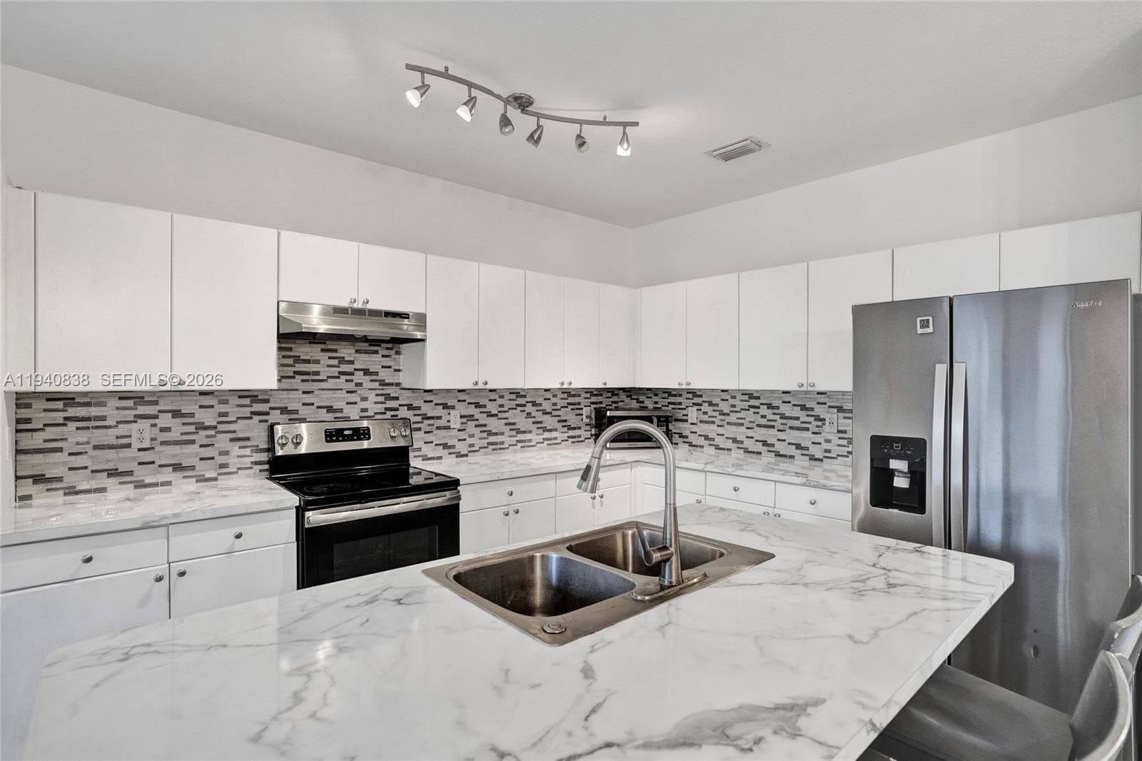 2238 SE 26th lane # 2238, Homestead FL 33035 — 7