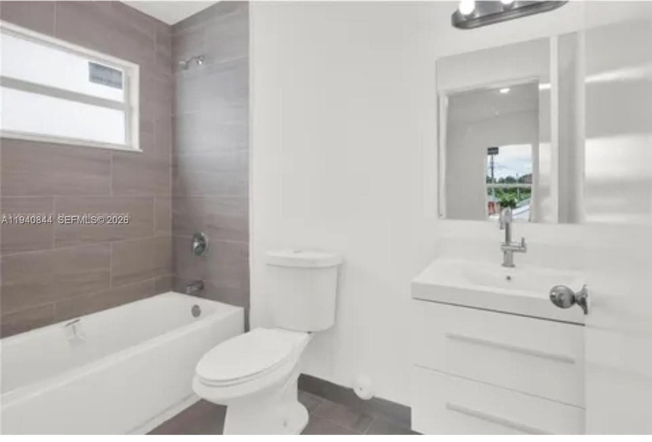 1831 NW 67th St # 1, Miami FL 33147 — 20